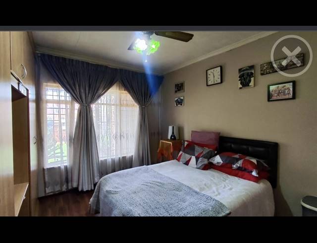 3 BEDROOM SECTIONAL TITLE FOR SALE IN EDLEEN